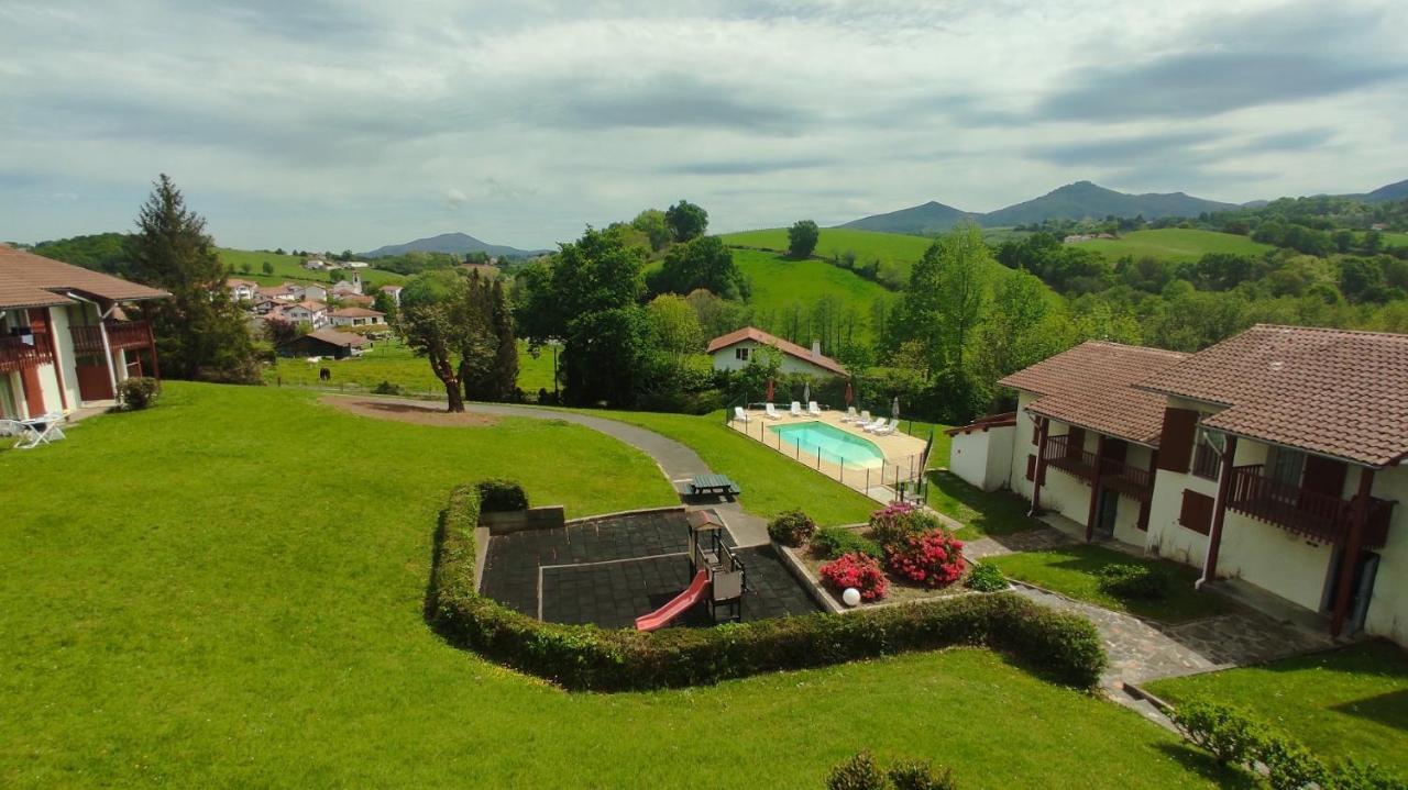 Banca Piscine Vue Montagnes Apartment Souraide Exterior photo